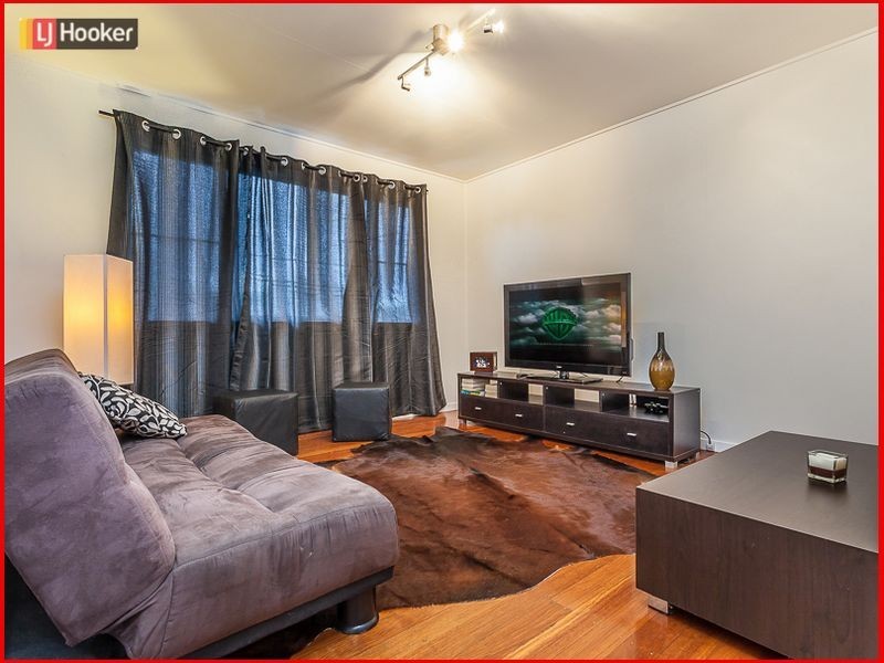 11 Bringelly Street, Arana Hills QLD 4054