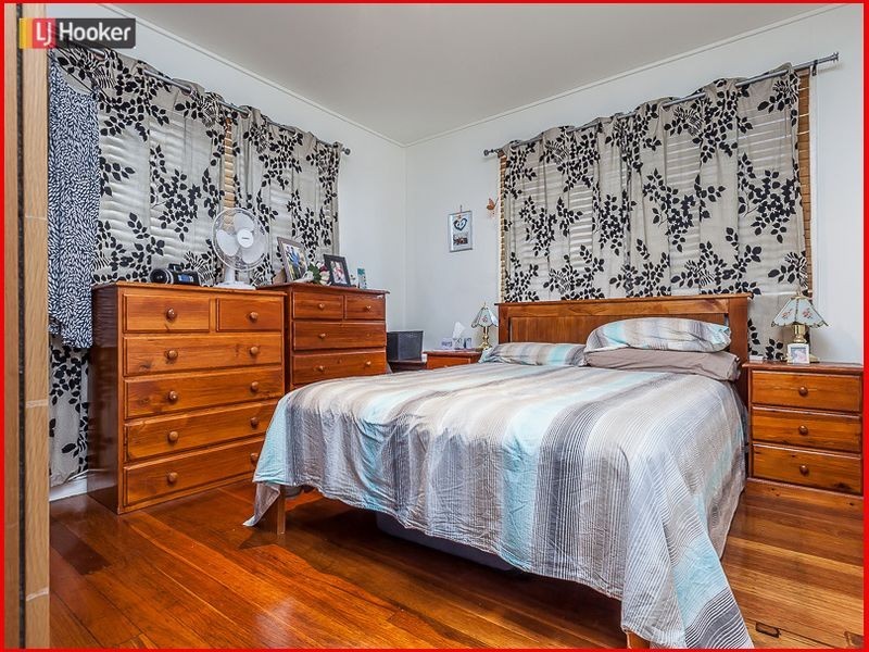 11 Bringelly Street, Arana Hills QLD 4054