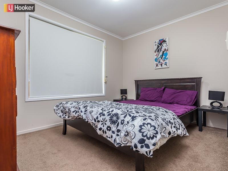 15 Alstonia Street, Arana Hills QLD 4054