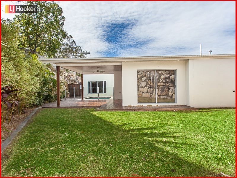 32 Ironbark Circuit, Everton Hills QLD 4053