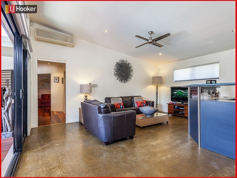 31 Laurina Crescent, Mcdowall QLD 4053