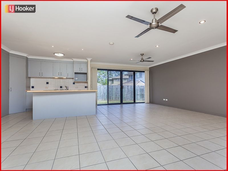5 Camphorlaurel Court, Mcdowall QLD 4053