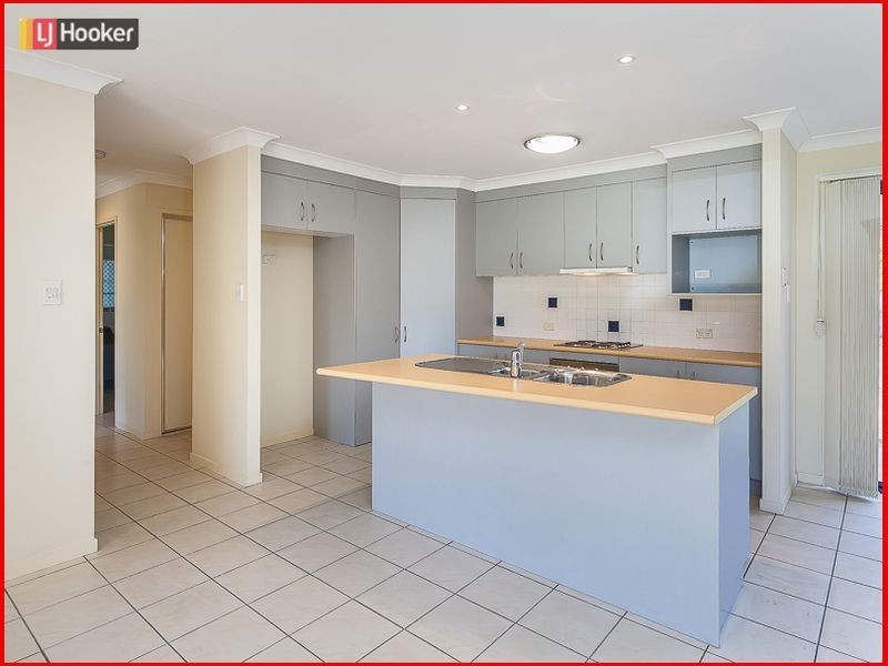 5 Camphorlaurel Court, Mcdowall QLD 4053