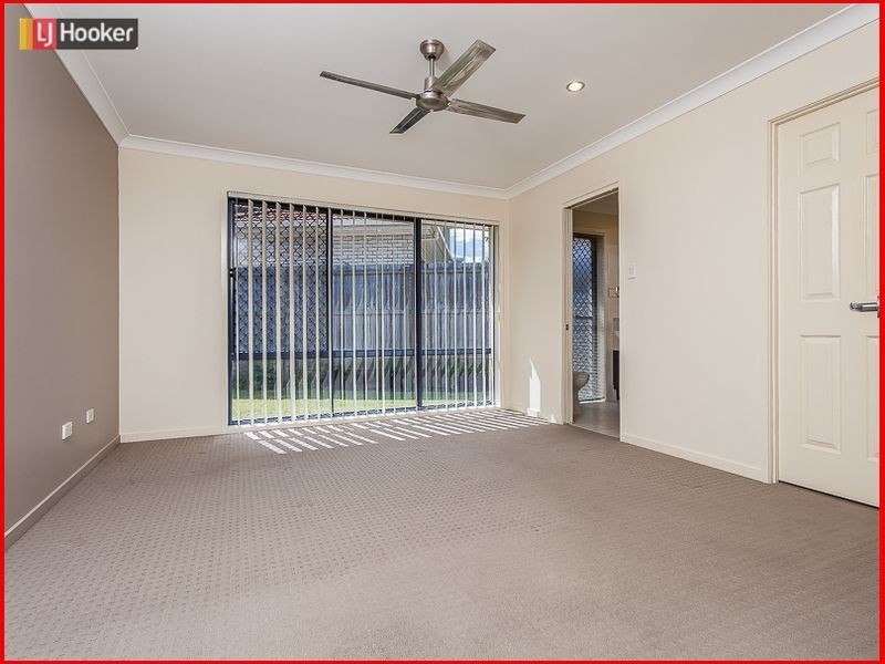 5 Camphorlaurel Court, Mcdowall QLD 4053