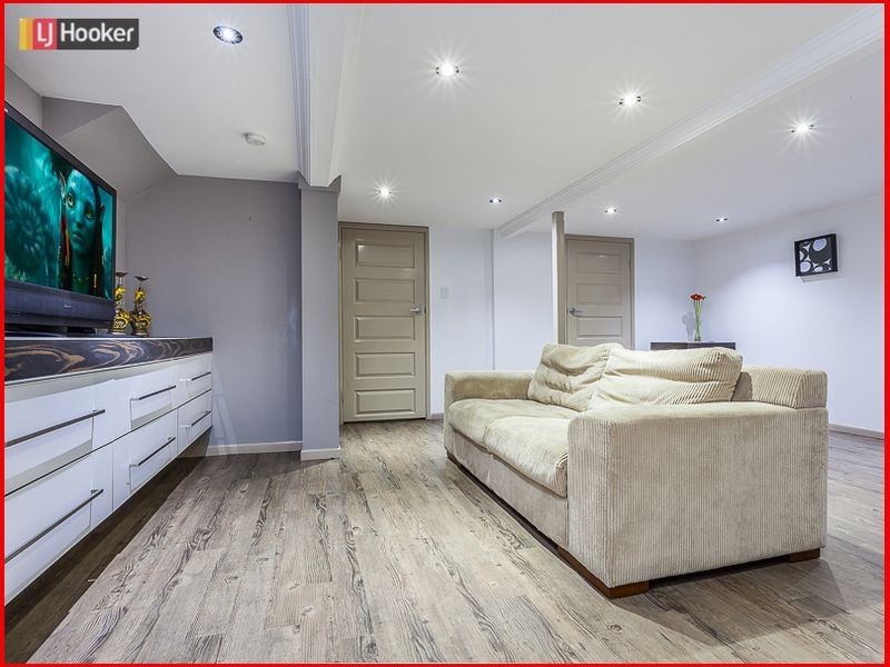 7 Carcoar Street, Everton Park QLD 4053