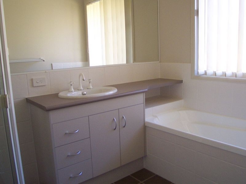 31 Turrbal Street, Bellbowrie QLD 4070