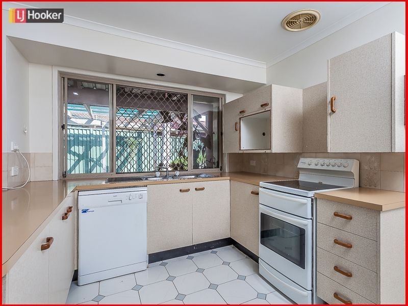 919 South Pine Rd, Everton Park QLD 4053