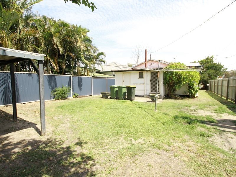 Cnr of Ellen Street & Oxley Avenue, Woody Point QLD 4019