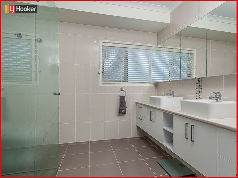 4 Mattie Lee Court, Joyner QLD 4500