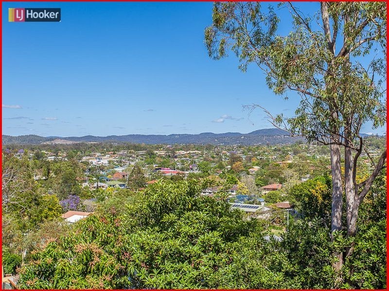 4 Pimelea Street, Everton Hills QLD 4053