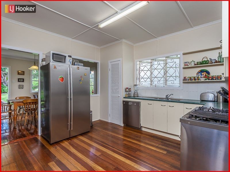 21 Wayland Street, Stafford QLD 4053