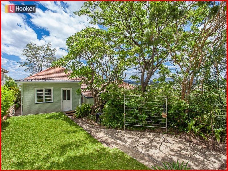 21 Wayland Street, Stafford QLD 4053