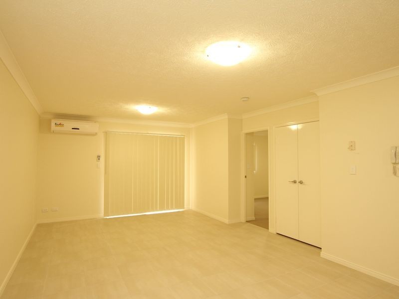 Unit 2/26-28 Bradley Avenue, Kedron QLD 4031