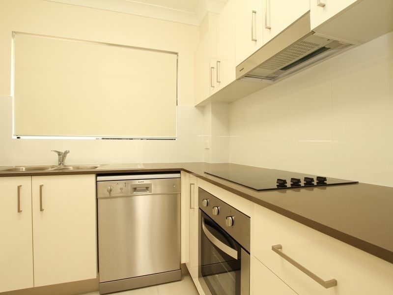 Unit 2/26-28 Bradley Avenue, Kedron QLD 4031