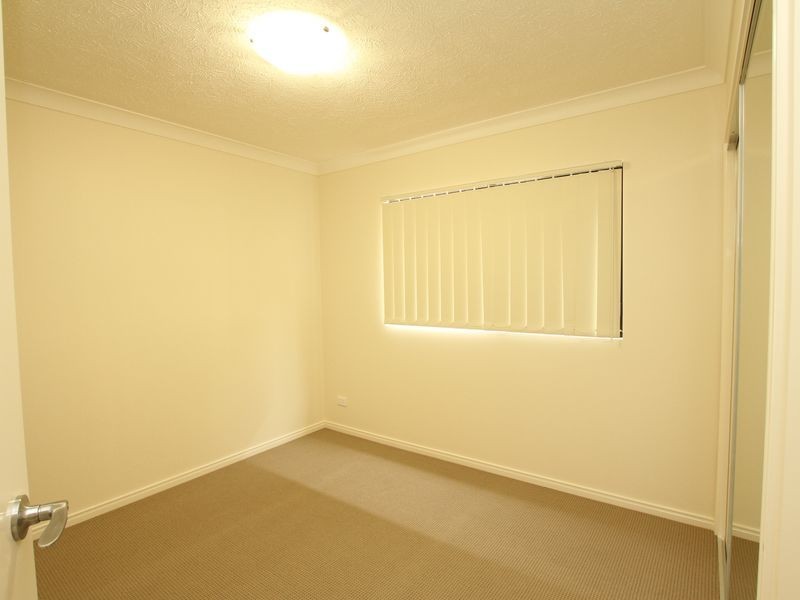 Unit 2/26-28 Bradley Avenue, Kedron QLD 4031