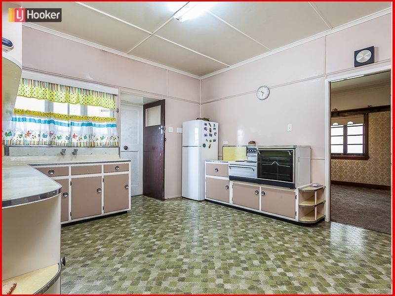 14 Pullen Road, Everton Park QLD 4053