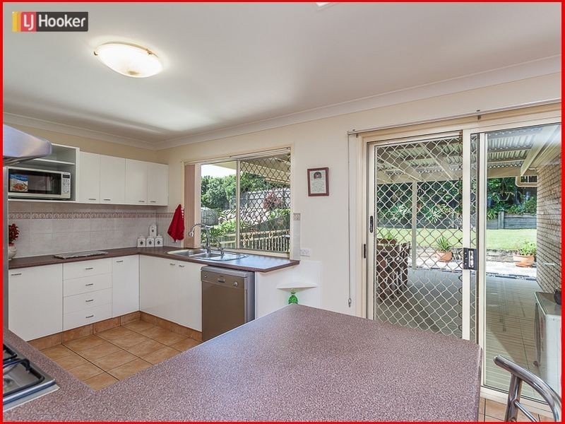 35 Strathmere Place, Upper Kedron QLD 4055