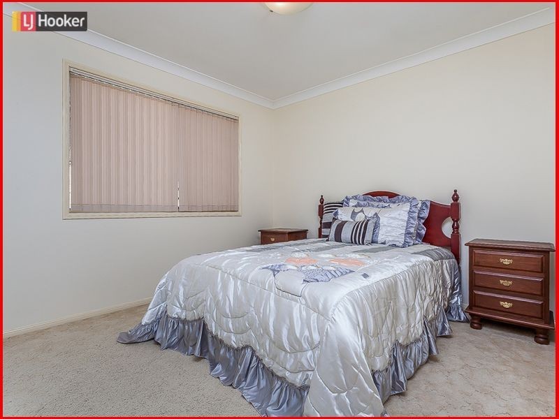35 Strathmere Place, Upper Kedron QLD 4055