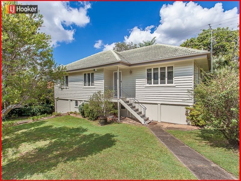 12 Benfield Street, Mitchelton QLD 4053