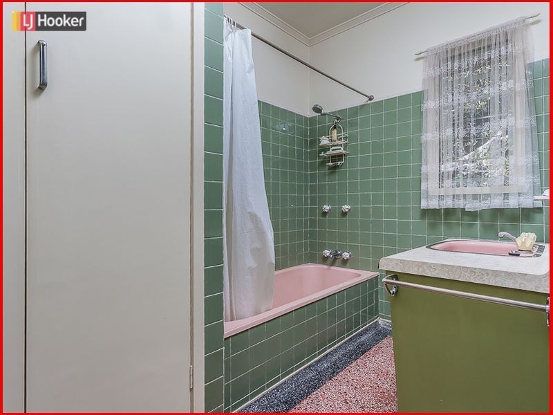 12 Benfield Street, Mitchelton QLD 4053