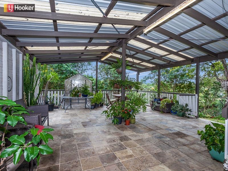 35 View Crescent, Arana Hills QLD 4054