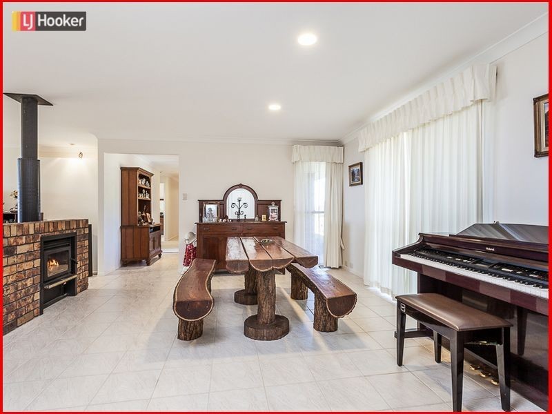 45 Jinibara Court, Ocean View QLD 4521