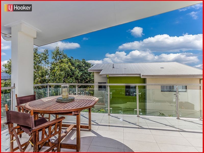 210/117 Flockton Street, Everton Park QLD 4053