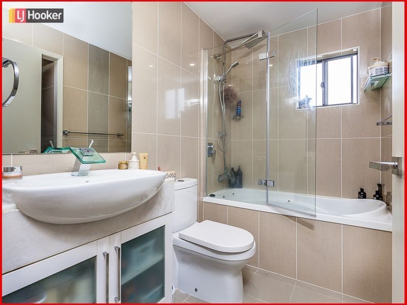 210/117 Flockton Street, Everton Park QLD 4053