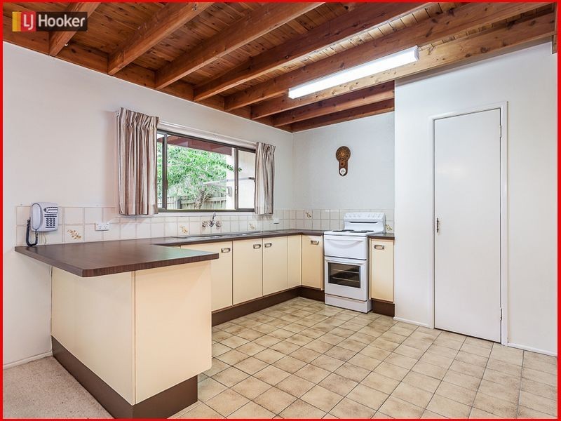 1/27 Bunowen Street, Ferny Grove QLD 4055
