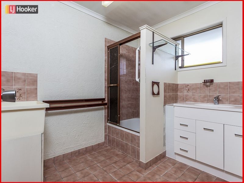 1/27 Bunowen Street, Ferny Grove QLD 4055