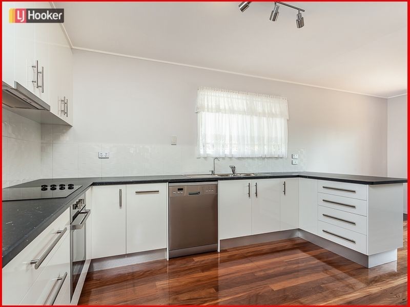 15 Menangle Avenue, Arana Hills QLD 4054