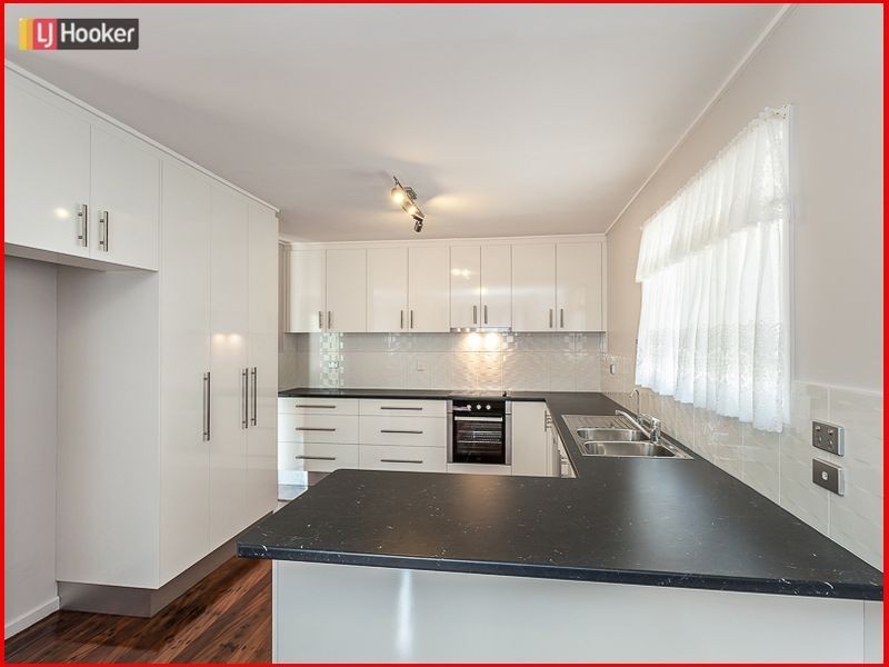 15 Menangle Avenue, Arana Hills QLD 4054