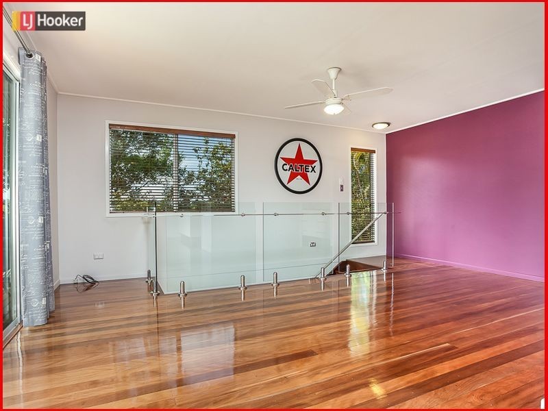 15 Menangle Avenue, Arana Hills QLD 4054