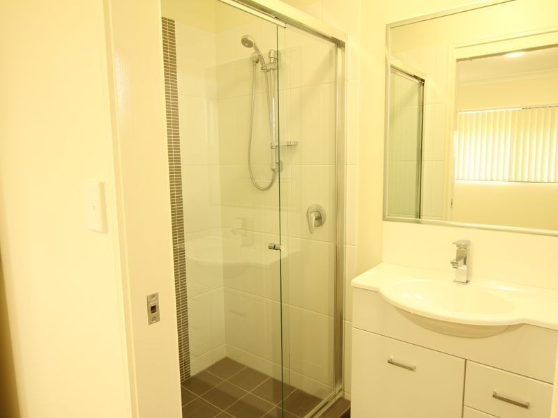 8/26-28 Bradley Avenue, Kedron QLD 4031