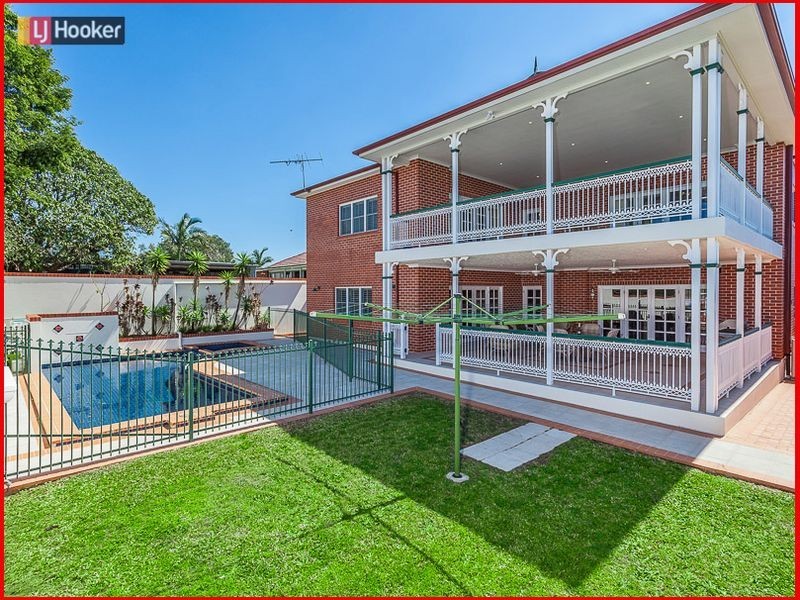 106 Scott Street, Stafford Heights QLD 4053
