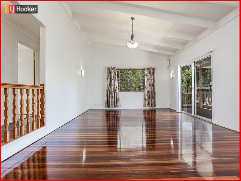 4 Bowers Road North, Everton Hills QLD 4053