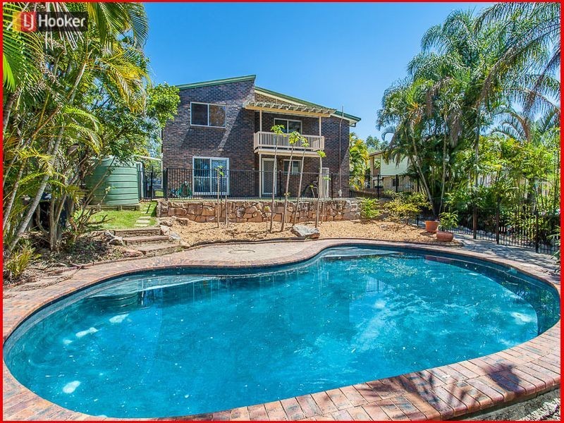 4 Bowers Road North, Everton Hills QLD 4053