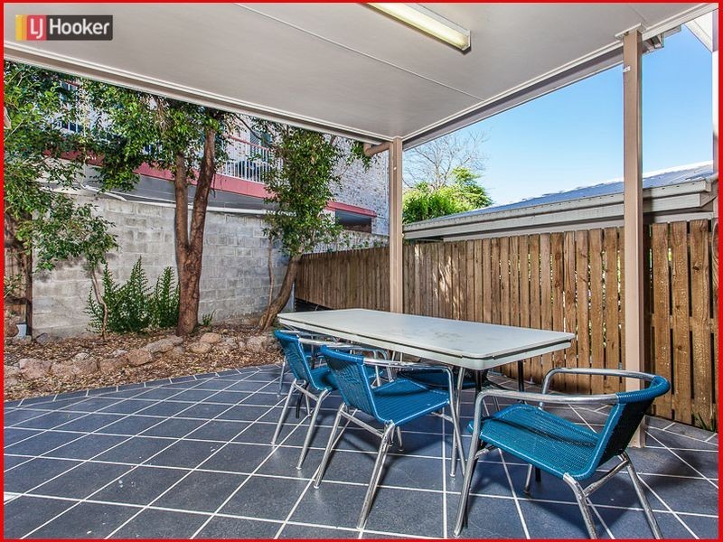 3/11 White Street, Everton Park QLD 4053