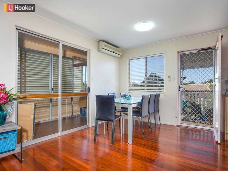 18 Tuttumburra Court, Ferny Hills QLD 4055