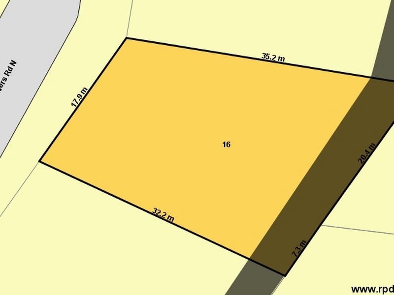 16 Bowers Road North, Everton Hills QLD 4053