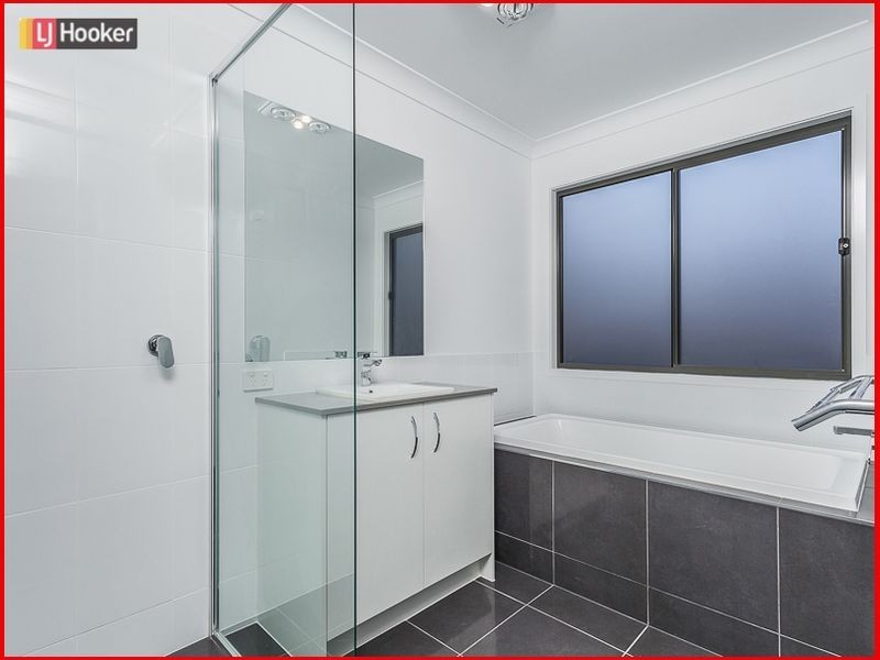 901 South Pine Road, Everton Park QLD 4053