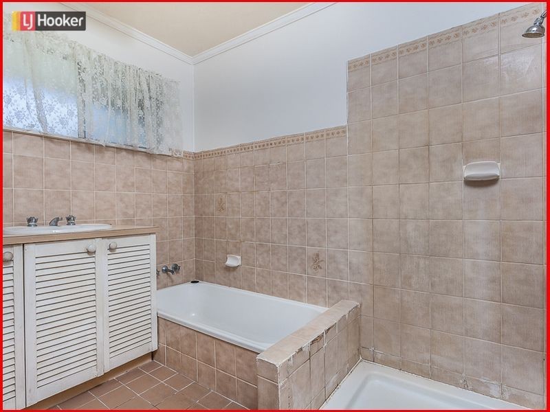 160 Patricks Road, Ferny Hills QLD 4055