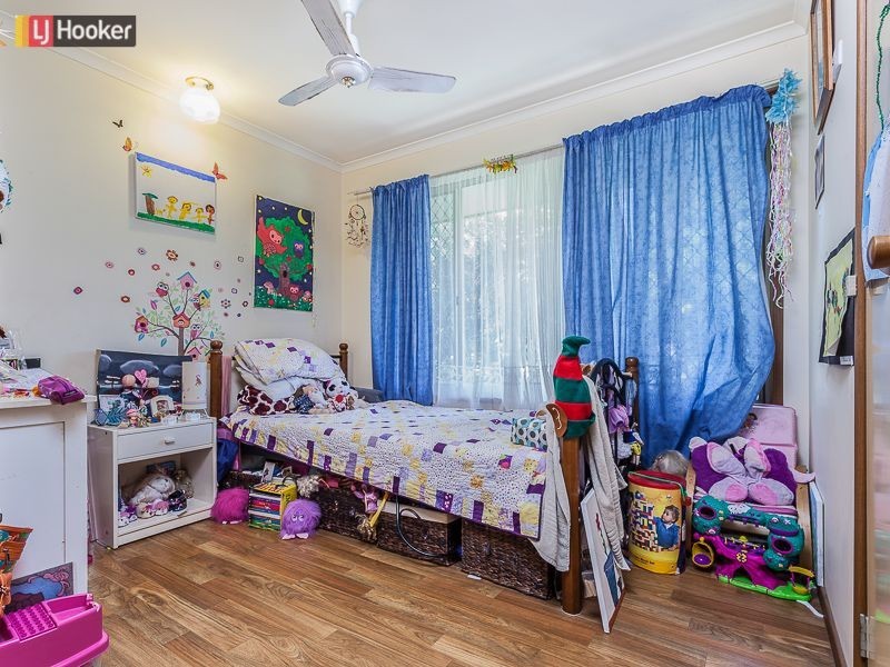 11 Sinatra Crescent, Mcdowall QLD 4053