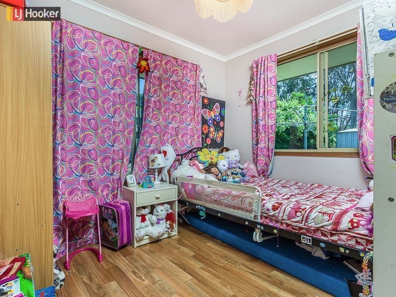 11 Sinatra Crescent, Mcdowall QLD 4053