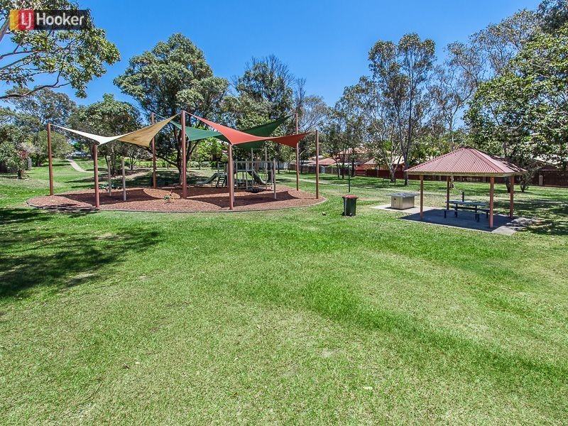 11 Sinatra Crescent, Mcdowall QLD 4053