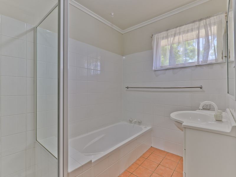 26 Derrima Crescent, Ferny Hills QLD 4055