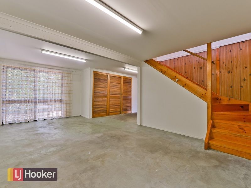 26 Derrima Crescent, Ferny Hills QLD 4055