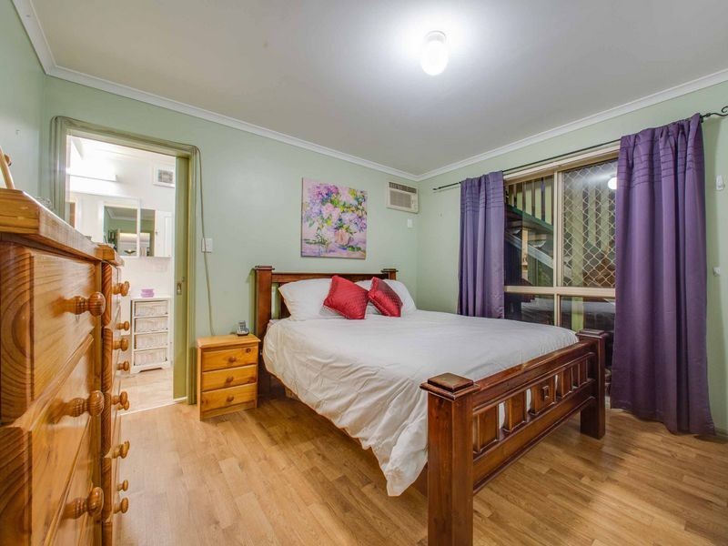 36 Henderson Road, Everton Hills QLD 4053