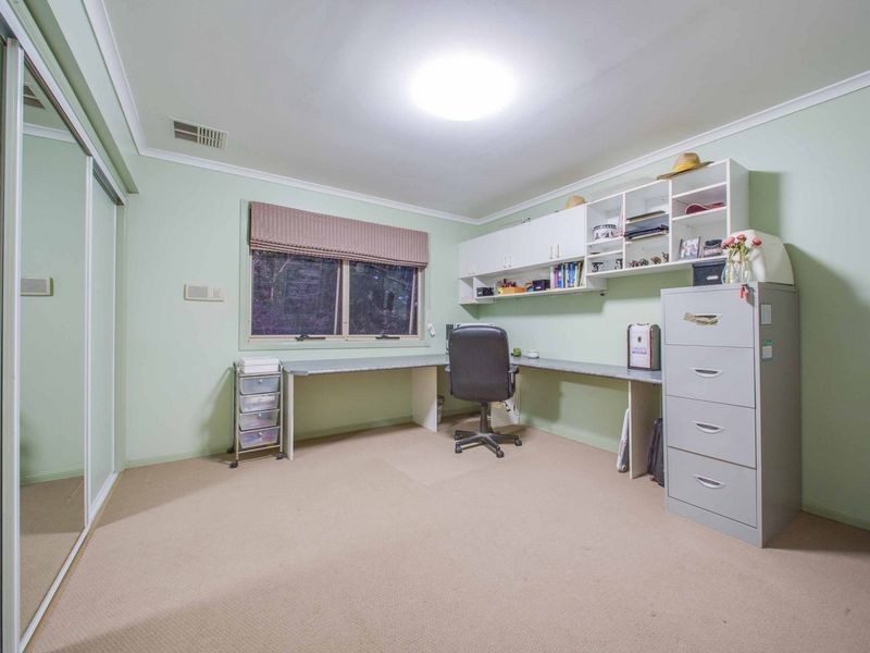 36 Henderson Road, Everton Hills QLD 4053