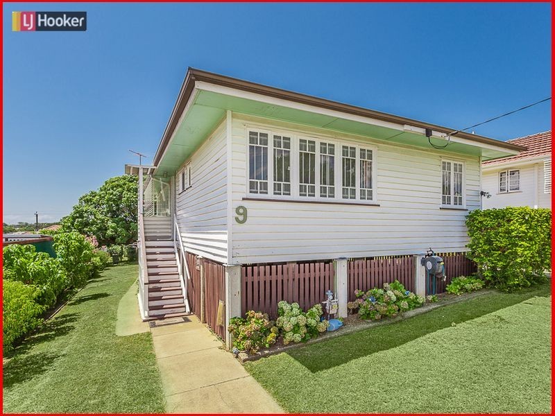 9 Chigwell Street, Wavell Heights QLD 4012